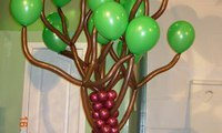 Дерево из шаров. 250 грн.